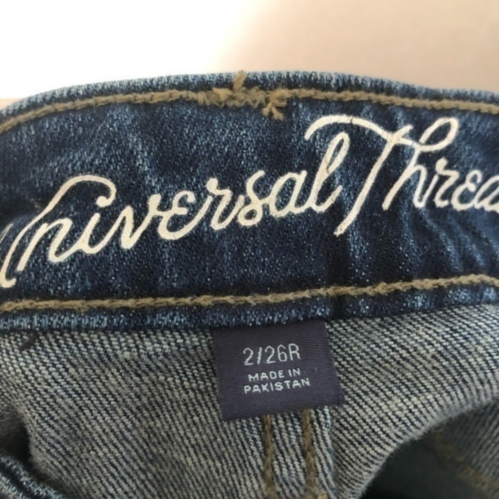 Universal Thread High Rise Straight Dark Jean 2 - Picture 7 of 8